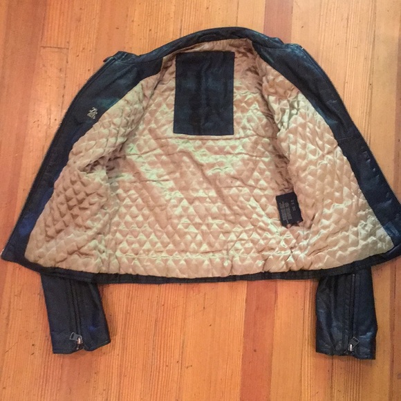 Black Genuine Leather jacket- Levis’s - Picture 3 of 8